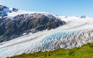 glacier-in-alaska-cropped